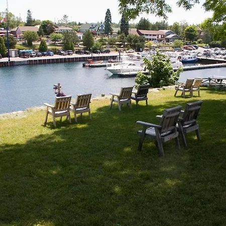 Harbourside Motel-2